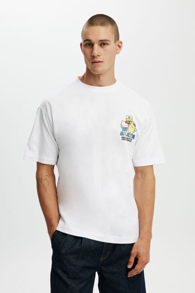 Box Fit License T-Shirt, LCN SAN WHITE/ HELLO KITTY- FRIENDS
