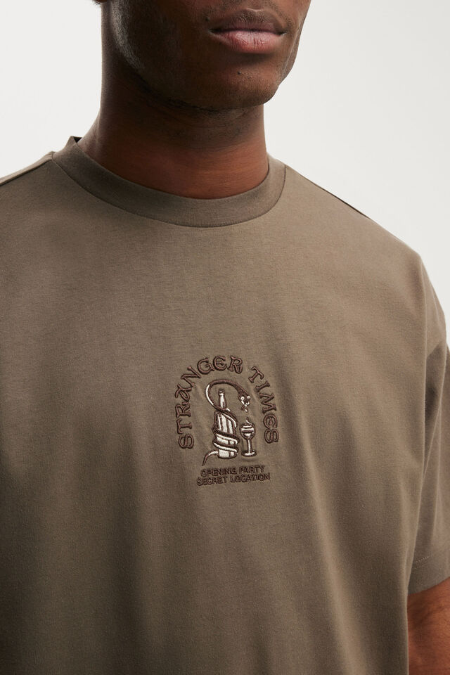 Box Fit Graphic T-Shirt, CEDAR BROWN/OPENING PARTY