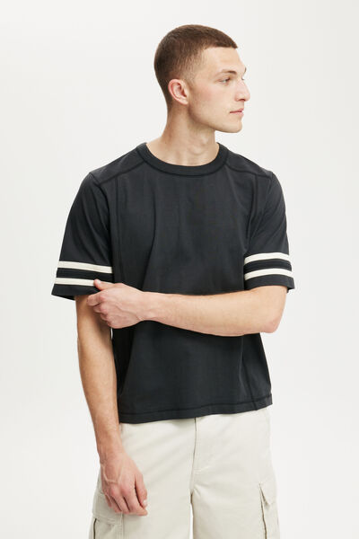 Cropped Fit Panel T-Shirt, WASHED BLACK